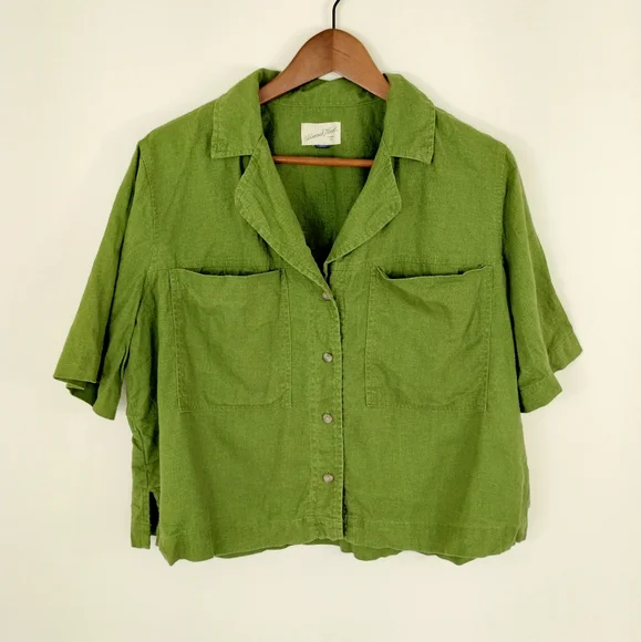 Universal Thread Linen Cropped Button Down Top size Medium - Picture 3 of 10